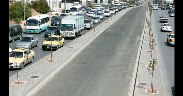 الباص السريع يسابق الزمن لتطأ (عجلاته)