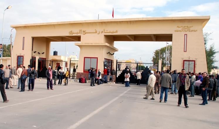فتح معبر رفح مع مصر اعتبارا
