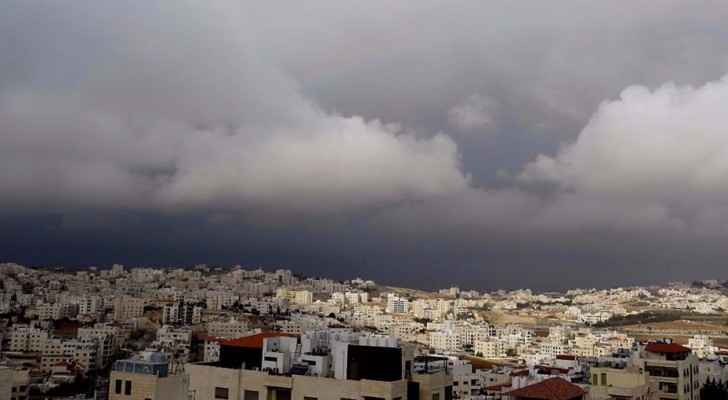 انخفاض الحرارة اليوم وكتلة هوائية باردة
