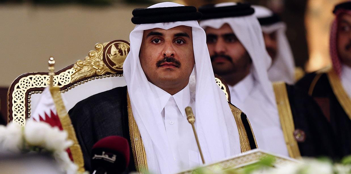 قطريون يتساءلون عن غياب أميرهم؟