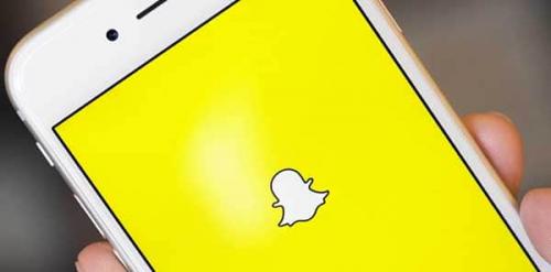 ( سناب شات) ينتهك خصوصية السيدات