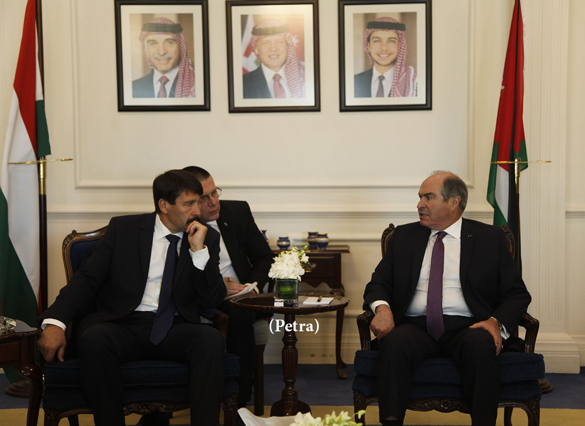 رئيس الوزراء يستقبل رئيس جمهورية هنغاريا