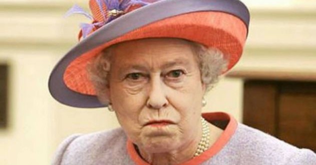 الملكة إليزابيث تتحدى تهديدات داعش