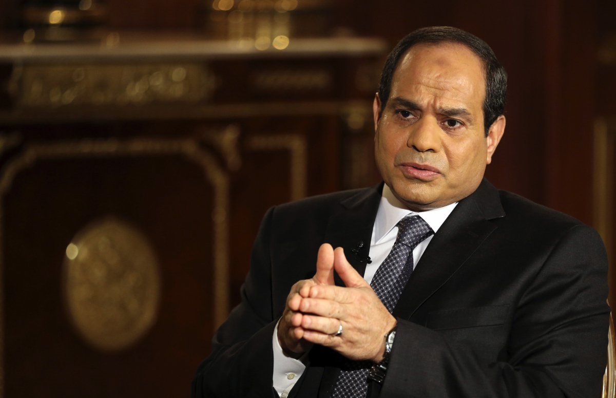 السيسي يقول انه لن يسمح لأي