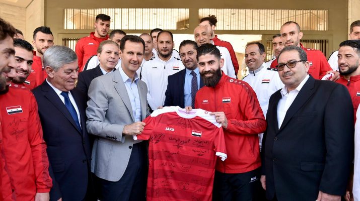 فيديو.. بشار الأسد يستقبل لاعبي المنتخب