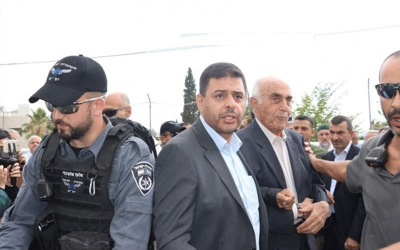 الاحتلال يفرج عن رجل الأعمال الفلسطيني