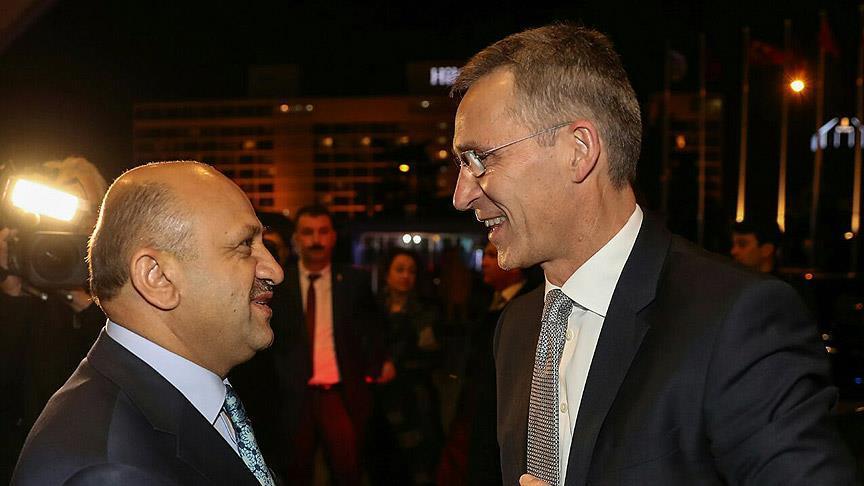 وزير الدفاع التركي: على دول الغرب