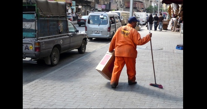 في المحطة.. عامل وطن يستهدف بعدة