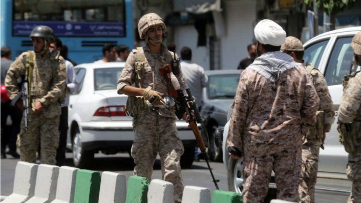 إيران: منفذو هجومي طهران إيرانيين بايعوا