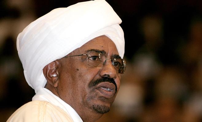 البشير يعلن الطوارىء في ولايتين بالسودان