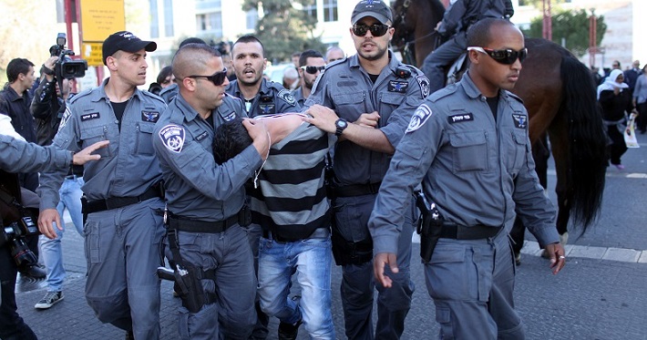 اسرائيليان يتعرضان للطعن بالقدس والشرطة تقبض