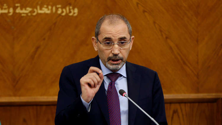 بدء وصول وزراء الخارجية العرب للأردن