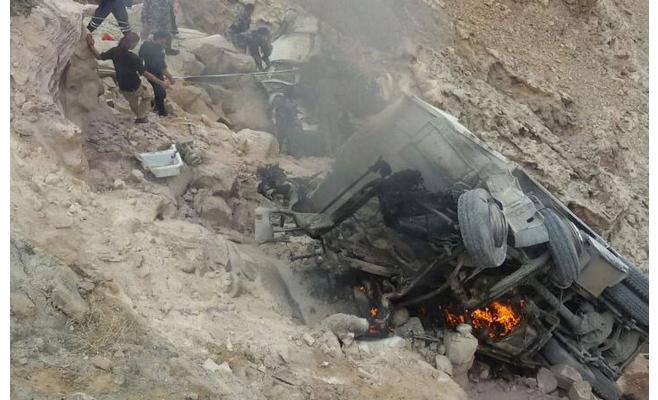 الطفيلة: نجاة شخصين حاصرتهما النيران داخل
