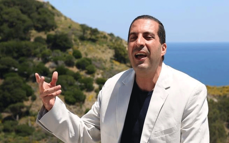 بالفيديو .. عمرو خالد من تجارة