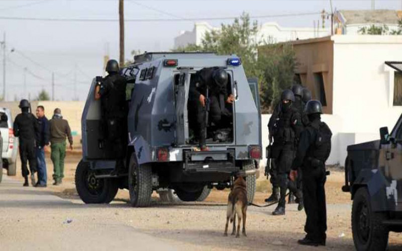 الجمارك تنفذ 5 مداهمات جديدة لمواقع