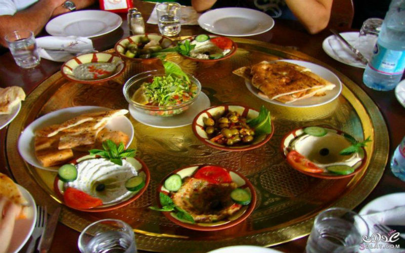 الأطعمة المناسبة لوجبة السحور