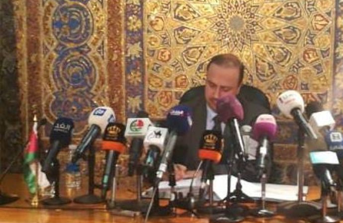 المومني: 131 مشروعا صحيا خلال الأعوام