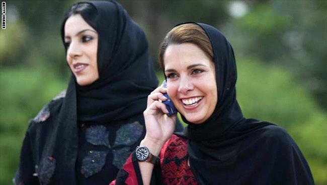 مفاجأة من الاميرة هيا لـ 30000