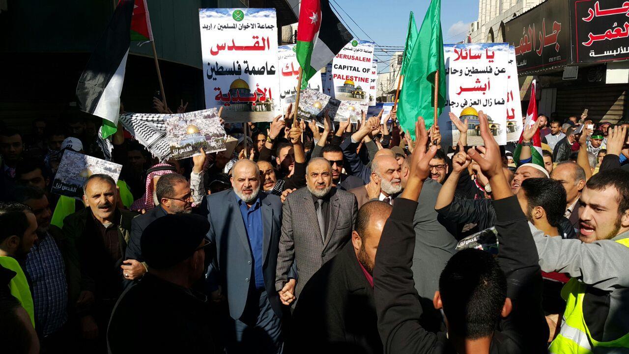 الأردن بين نارين