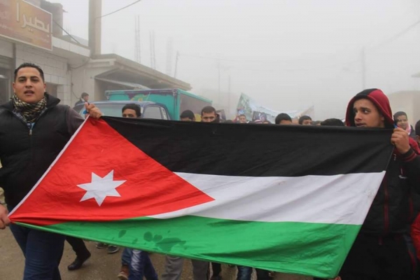 مسيرة تضامنية في لواء بصيرا وصولا