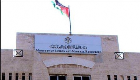 الخرابشة: نسعى لرفع مخزون الغاز والمحروقات