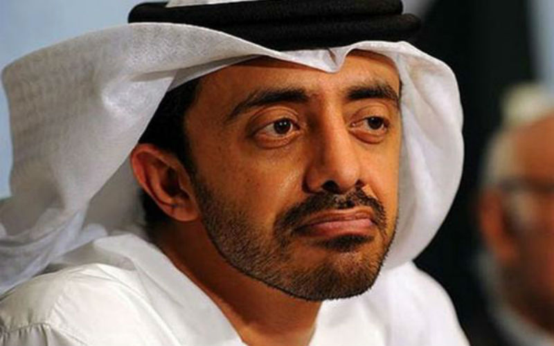 عبد الله بن زايد يصل عمان