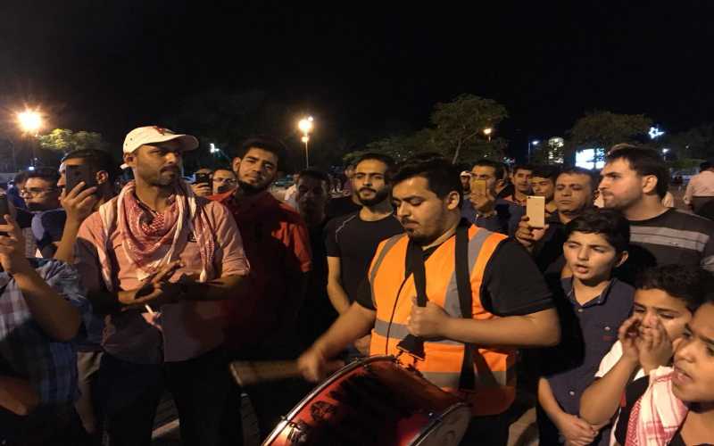 احتجاجات العقبة تطالب بإسقاط قوانين الجباية