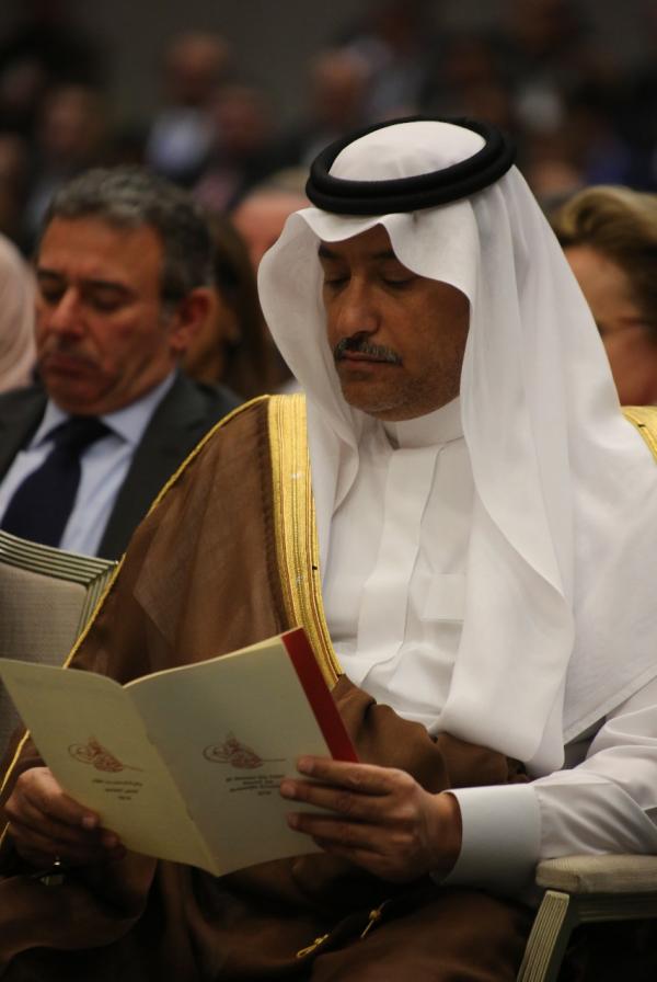 السفير السعودي يشهد توزيع جائزة الأمير