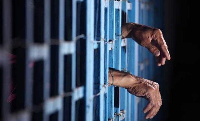 القبض على 42 مطلوبا بينهم أصاحب