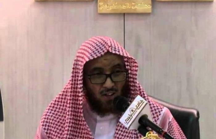 بالفيديو .. لحظة وفاة إمام مسجد