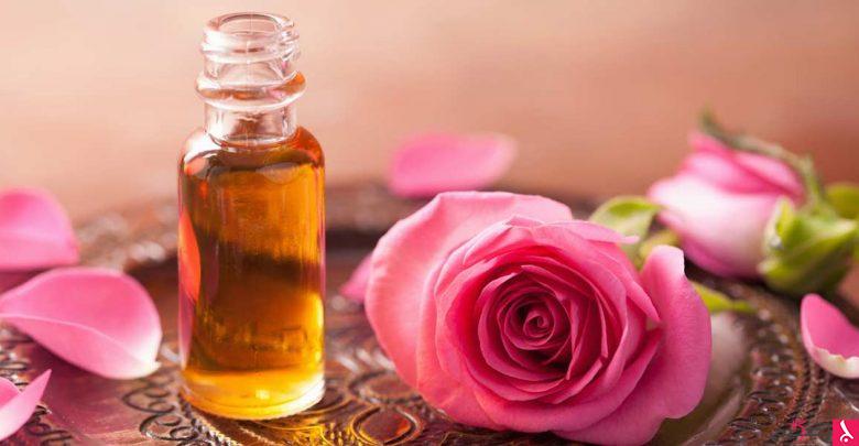 زيت الورد .. ينبوع جمال بشرتك