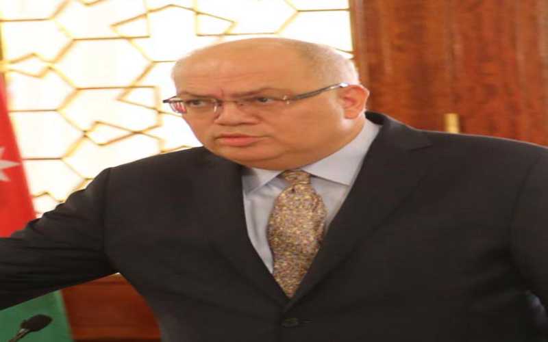 هلسه: استكمال احالة عطاء مستشفى معان