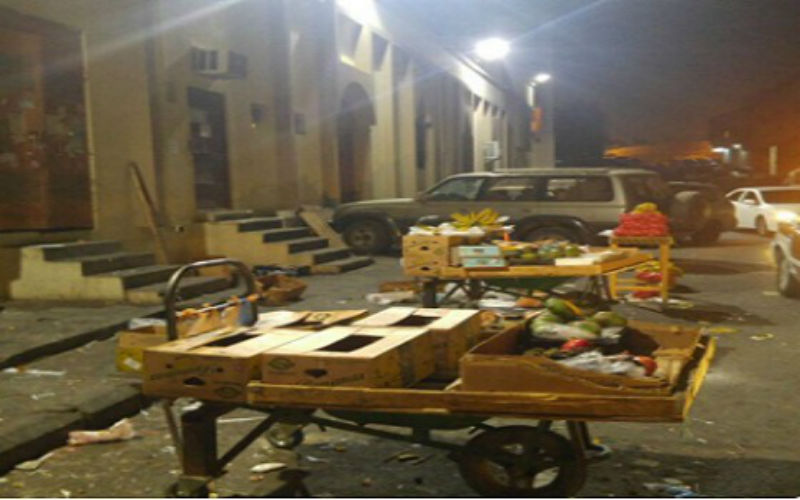 بائع سوداني يحاول الانتحار على طريقة