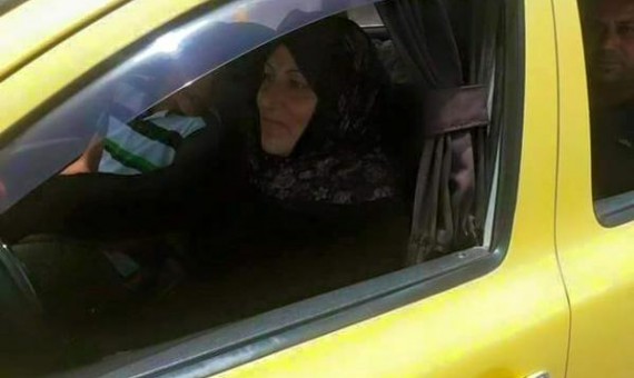 864 امرأة يحصلن على رخصة قيادة