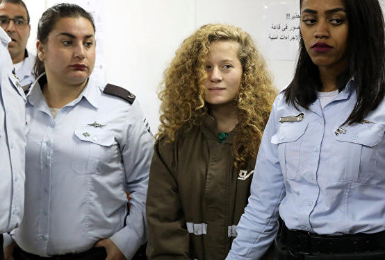 تمديد اعتقال عهد التميمي للمرة السادسة