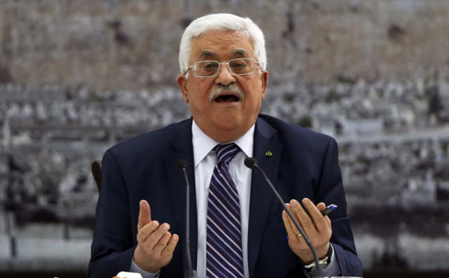 عباس: عودة اللاجئين الى فلسطين مؤكدة