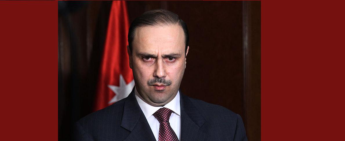المومني يطلب توصيات النواب حول الصحف