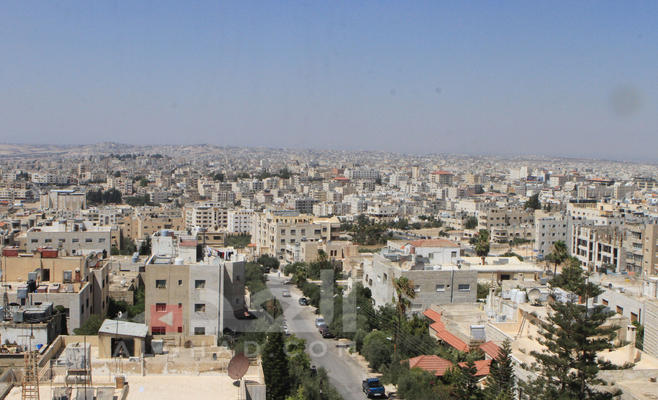 إخلاء عمارة سكنية في إربد بعد