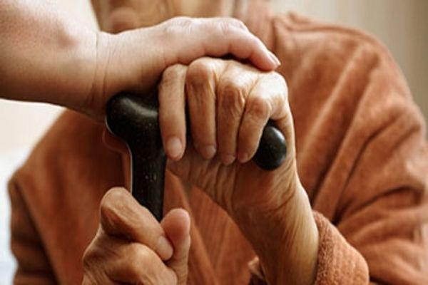 وفاة أكبر معمرة أردنية عن 120