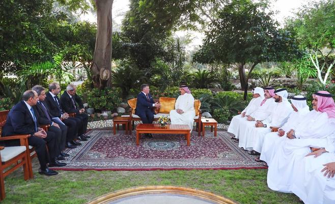 الملك: أمن دول الخليج ركيزة أساسية