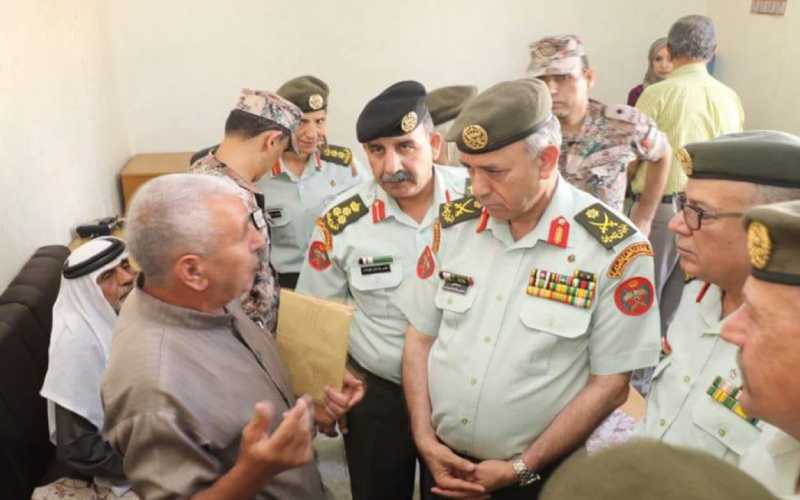 اللواء الحباشنة يتفقد مستشفى الأمير هاشم