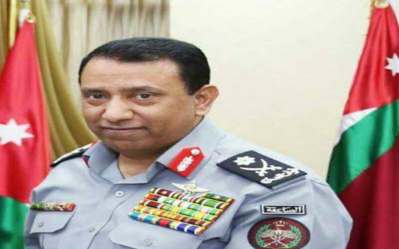 اللواء الحواتمة يؤكد أهمية الالتزام بالقوانين
