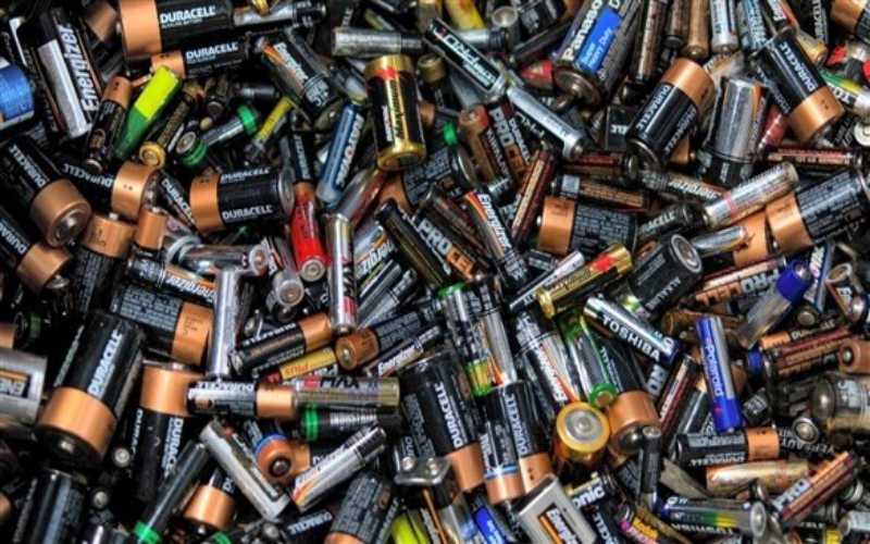 نصائح مفيدة للتخلص من البطاريات