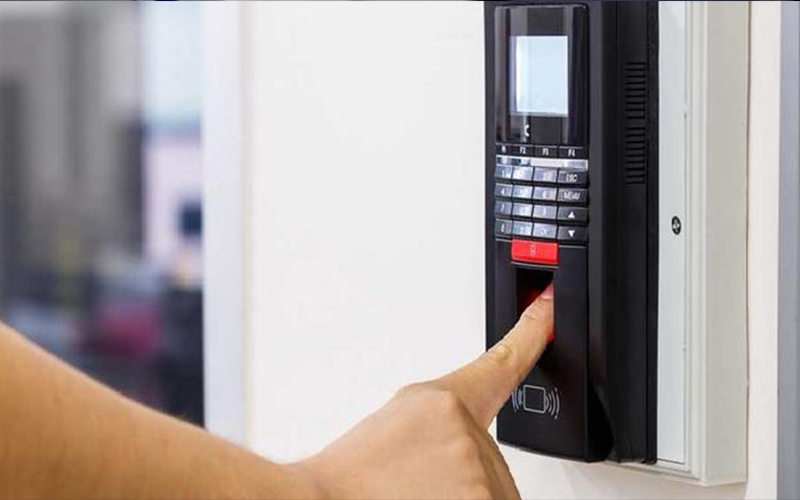 عجلون: معلمون يرفضون (البصمة) وتعديلات الخدمة