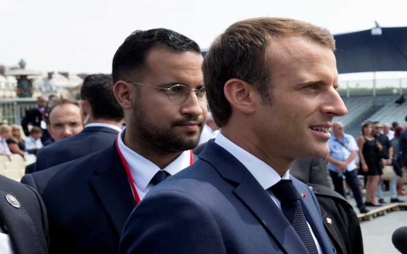 أخطر قضية يواجهها ماكرون منذ توليه