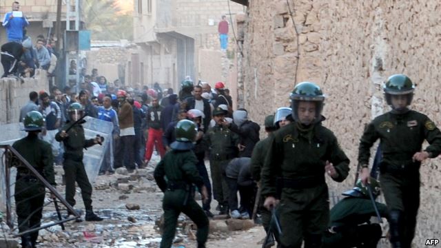 المغرب يحتج ضد اتهامات جزائرية بالوقوف