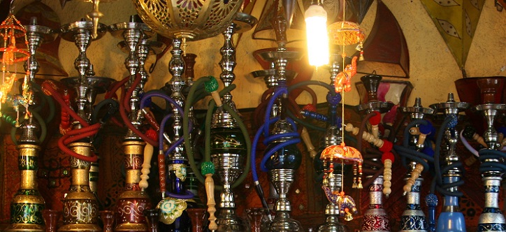 منح وزارة السياحة صلاحية ترخيص تقديم