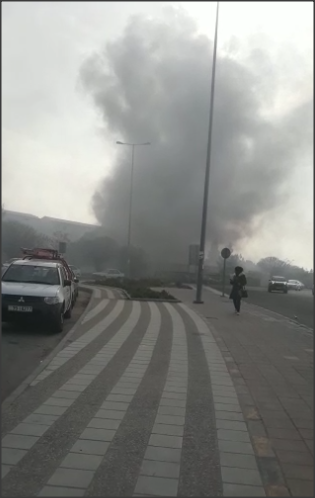 حريق كبير في شارع المدينة الطبية