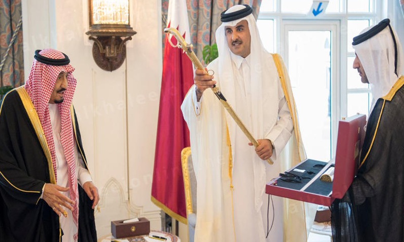 الشيخ تميم يؤجل خطابا للشعب وأمير