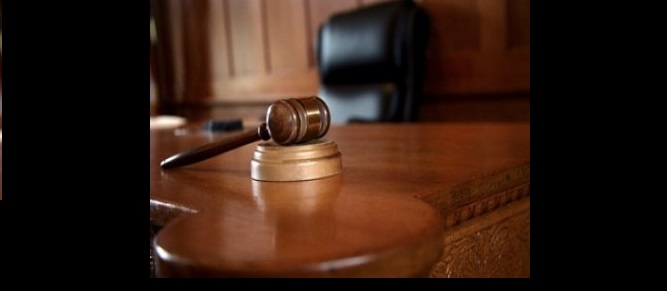 الأمن يضبط سيدة وابنتها بالمفرق بتهمة